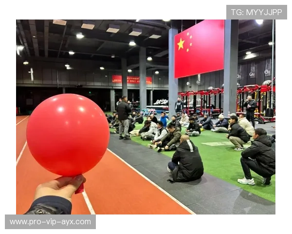 举重运动员康复训练中心投入使用，举重训练基地
